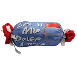 Cuscino Romantico “Sei il Mio Dolce Amore” Effetto Jeans con Cuore nel Taschino – Idea Regalo d’Amore Originale 40x25 cm
