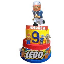 Torta Scenografica LEGO Personalizzata: Il Centro Tavola che Trasforma il Compleanno in un Mondo da Costruire