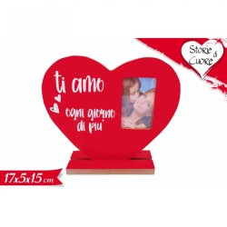 Portafoto a Cuore Rosso "Ti Amo Ogni Giorno di Più", in Legno 20x13 cm - Idea Regalo