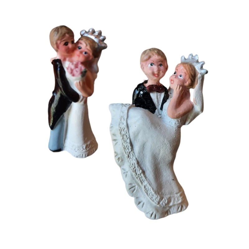 Coppia Sposi in Resina 4,5 cm – 2 Modelli Assortiti – Bomboniera Matrimonio, Segnaposto, Decorazione Torta