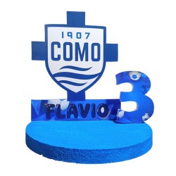 Centro Tavola Como Calcio Personalizzato in Polistirolo 3D – Decorazione Compleanno con Nome ed Età per Tifosi Biancoblù