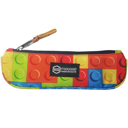 Astuccio Mattoncini Bustina Piatta 22x6 cm – Portapenne Colorato per Scuola e Ufficio, Design Originale Ispirato ai Mattoncini